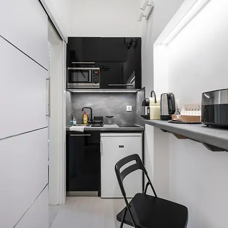 Dorsett Heights Apartment